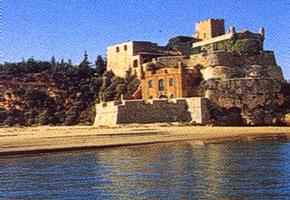 Ferragudo fort and beach