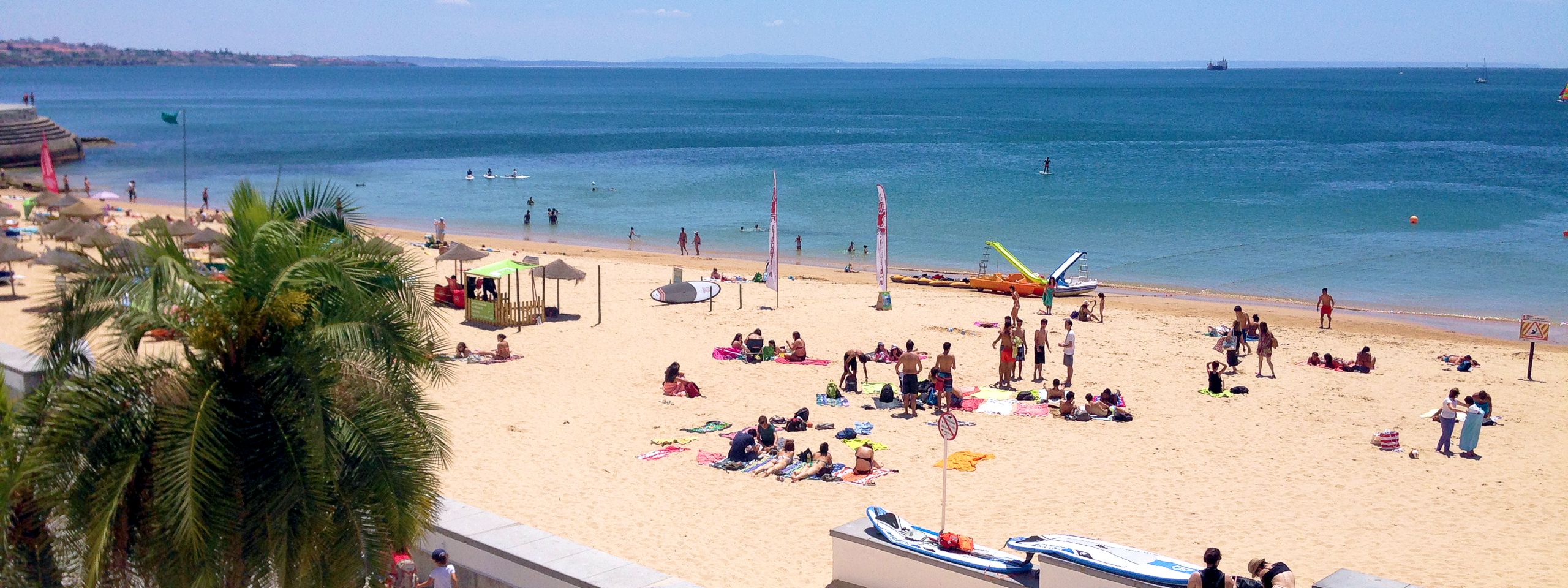 Plage de Duquesa à Cascais, Portugal