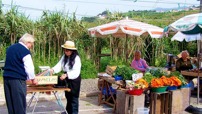 Almoçageme market in Sintra