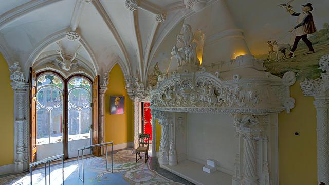 Mantelpiece of the fireplace of the Hunting Room of the Quinta da Regaleira